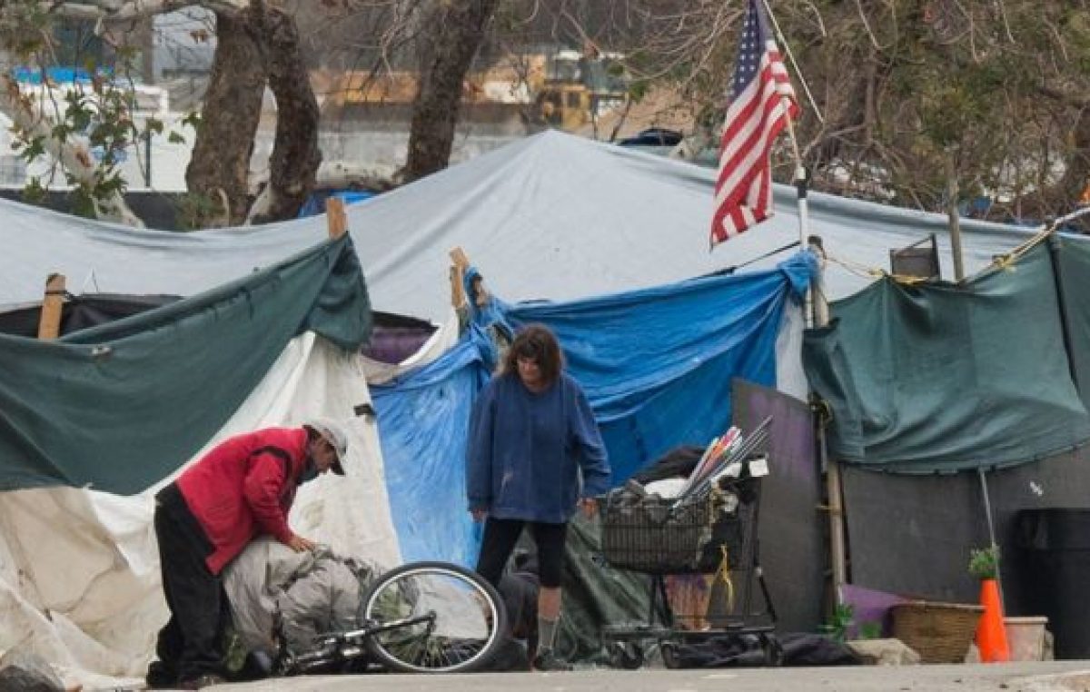 Estados Unidos tiene 8 millones más de pobres como efecto del coronavirus