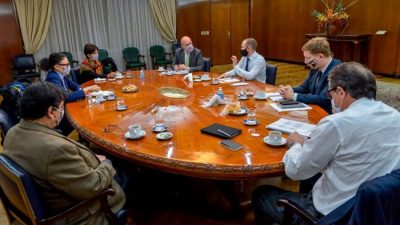 Equipo económico: con diferencias pero en buen clima