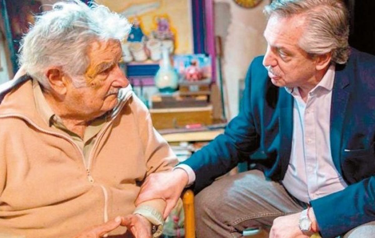 Hoy comienza: «Estado, política y democracia en América latina»