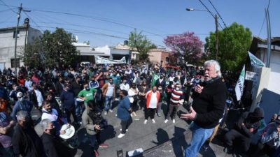 Córdoba: Con Daniele presente, el Suoem protestó frente a Obras Viales