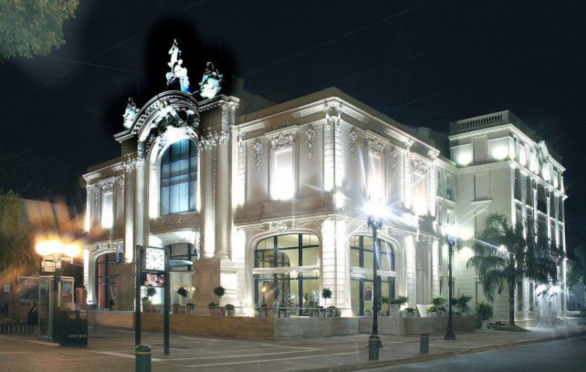 Los hitos de la historia de 115 años del Teatro Municipal de Santa Fe