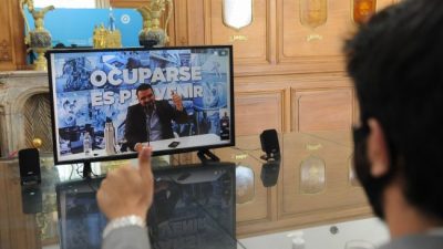 Programa Municipios de Pie: Wado de Pedro se reunió con el intendente de Ushuaia