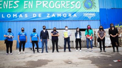 Cartoneros y recicladores: el ministerio de Desarrollo presentó un plan de fortalecimiento