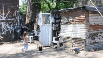 Una familia santafesina necesitó más de $28.000 para no caer en la indigencia