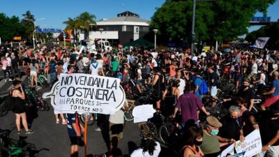El 97% de los participantes de la audiencia pública rechaza la privatización de Costa Salguero