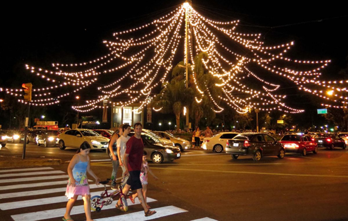 Comenzaron a funcionar ferias y mercados navideños en Rosario