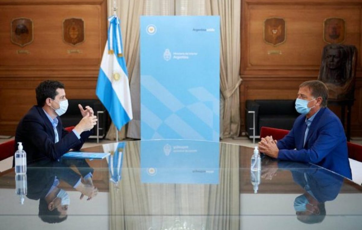 El Gobernador de Mendoza se trajo de Nación obras para nueve barrios populares