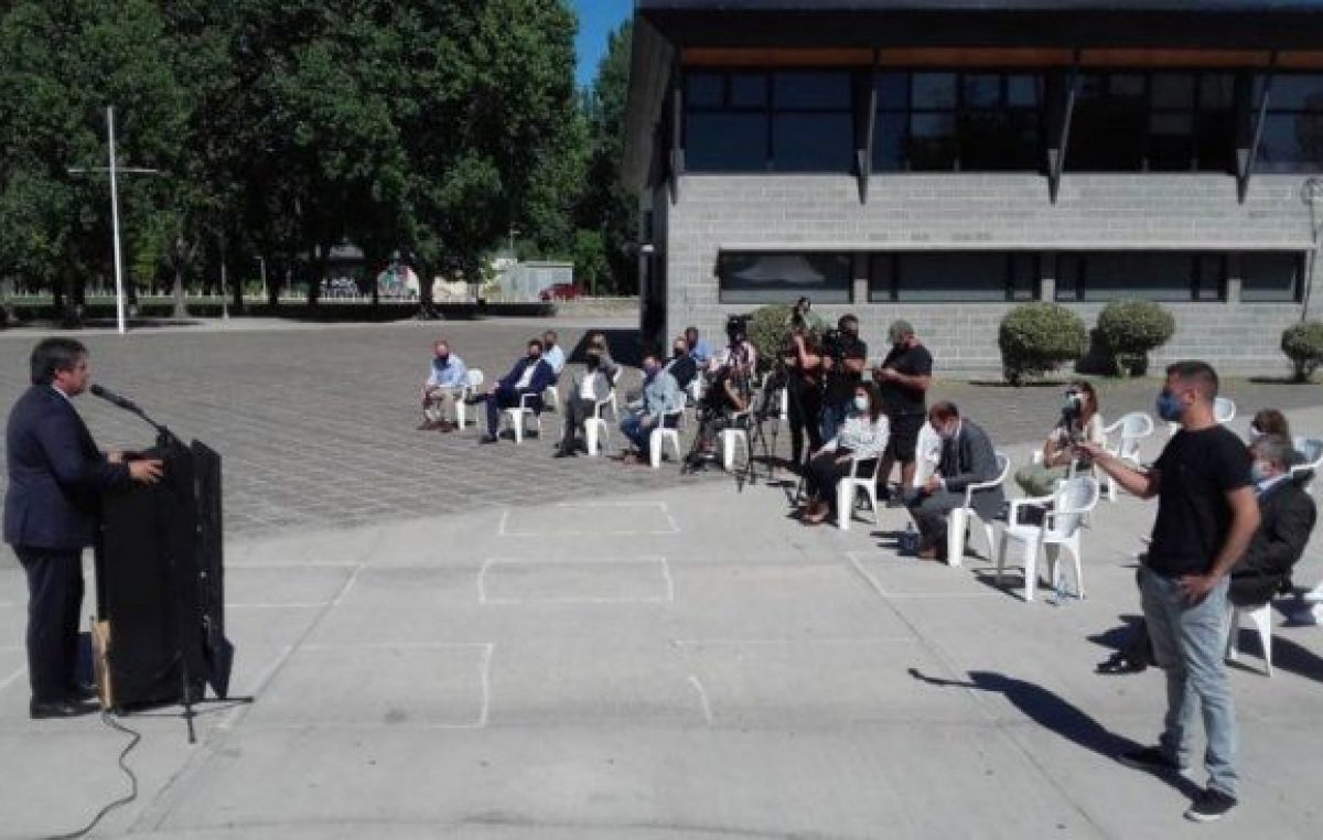 El municipio de Neuquén lanzó la empresa de áridos de capitales mixtos