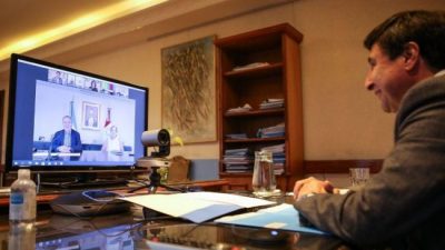 Arroyo y Schiaretti firman acuerdo para urbanizar barrios populares
