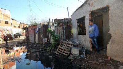 Desde hace años no se invierte lo suficiente en los jóvenes pobres del conurbano