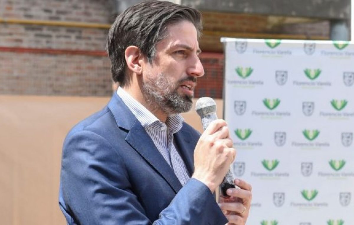 Trotta anunció que se entregarán 500.000 computadoras a estudiantes de todo el país