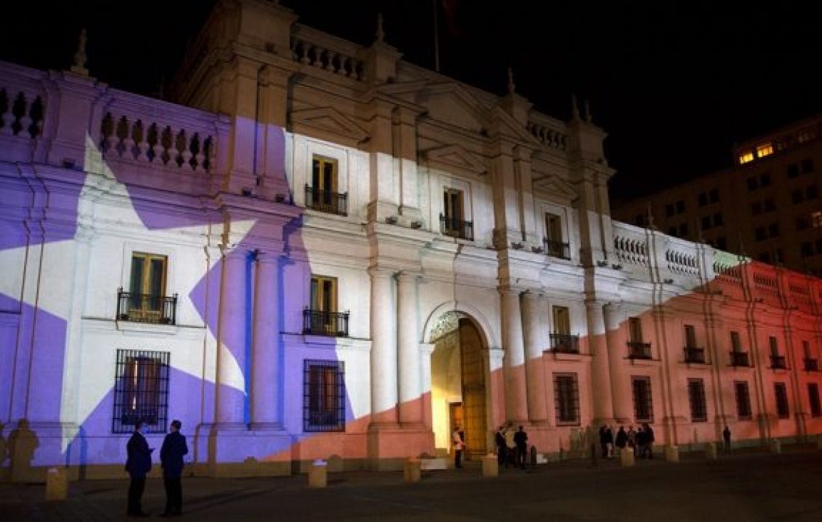 Chile: Quiénes son los precandidatos que pelearán por llegar a La Moneda este año