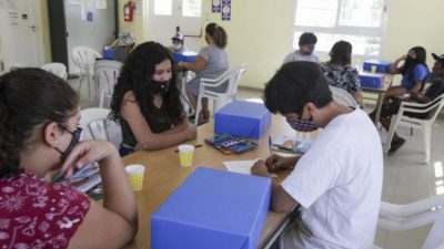 Neuquén: La vuelta a clases de los desconectados por el virus