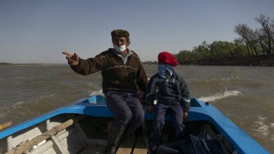 La pandemia de «los olvidados»: el Covid de la otra orilla del río Paraná