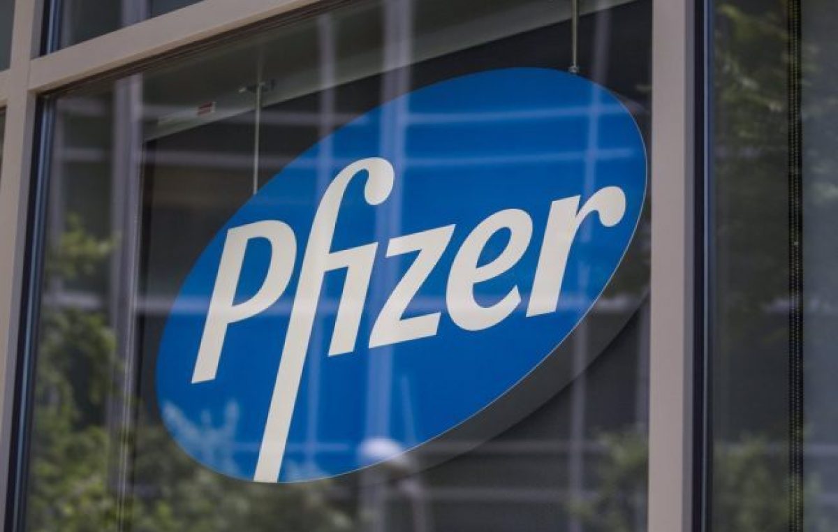 La demora en la entrega de vacunas le puede salir caro a Pfizer