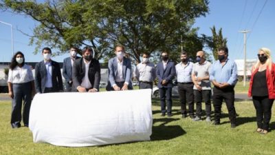Neuquén: Un Gutiérrez más político repartió críticas y elogios rodeado de intendentes