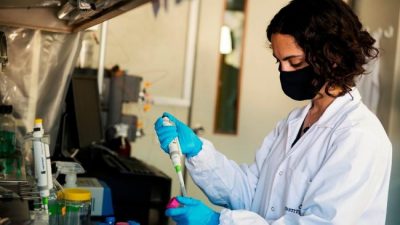 Revelan que solo el 22% de los altos puestos en ciencia y tecnología están ocupados por mujeres