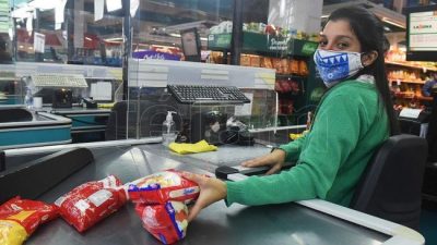 Una familia necesitó ingresos por $56.459 para no caer bajo la línea de la pobreza