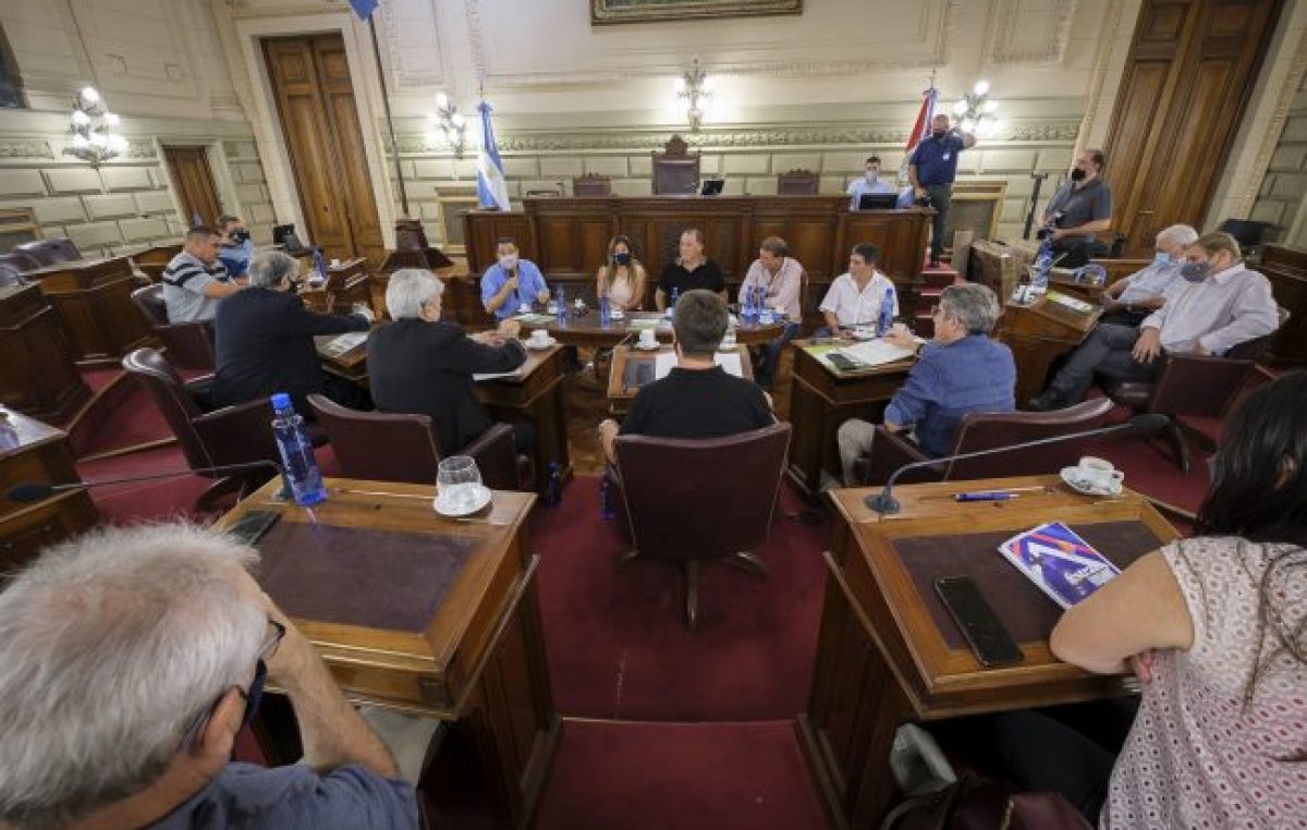 Santa Fe: Senadores Justicialistas del NES se reunieron con FESTRAM