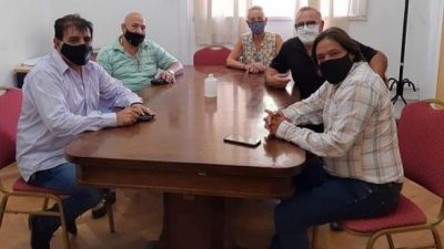 Morón: Aumento del 15% a las y los municipales