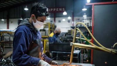 El empleo joven fue el más golpeado por la pandemia