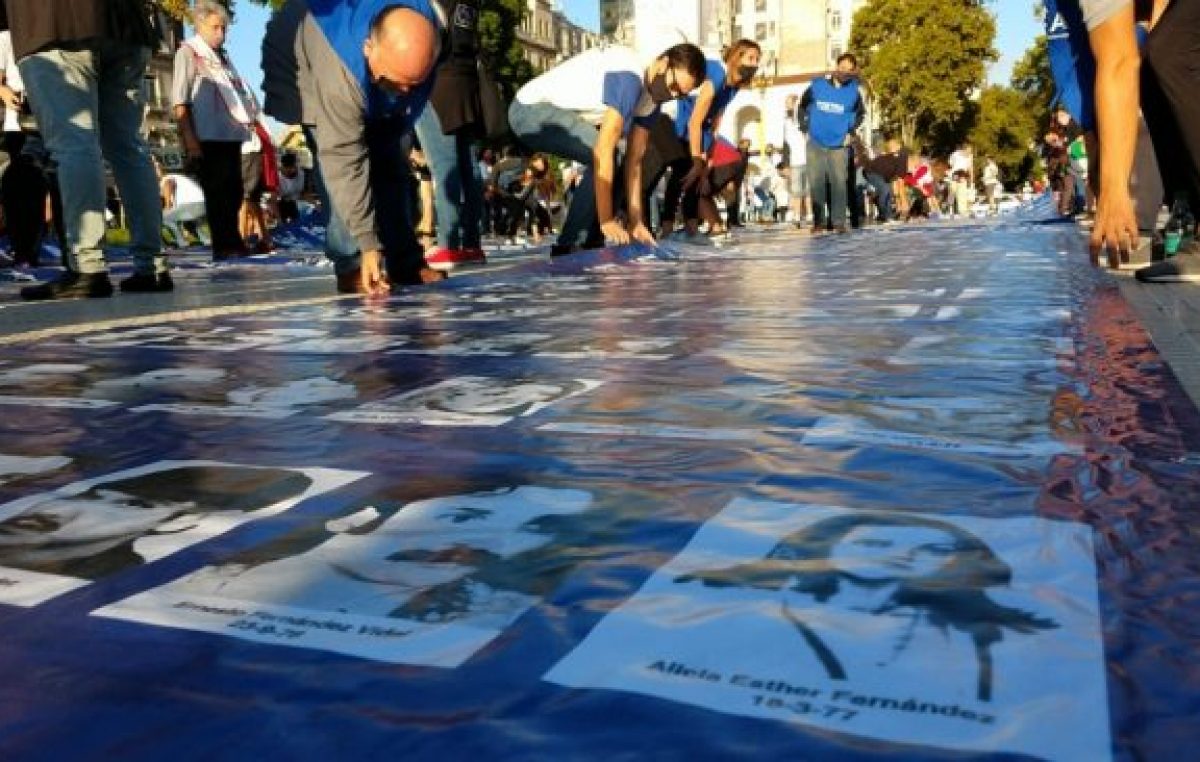 Todas las fotos, todas: el 24 de marzo en el que la creatividad le ganó a la pandemia