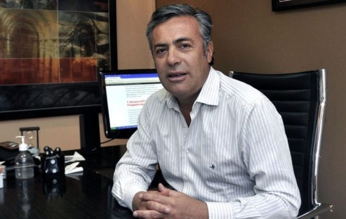 Cornejo sigue soñando con la secesión de Mendoza