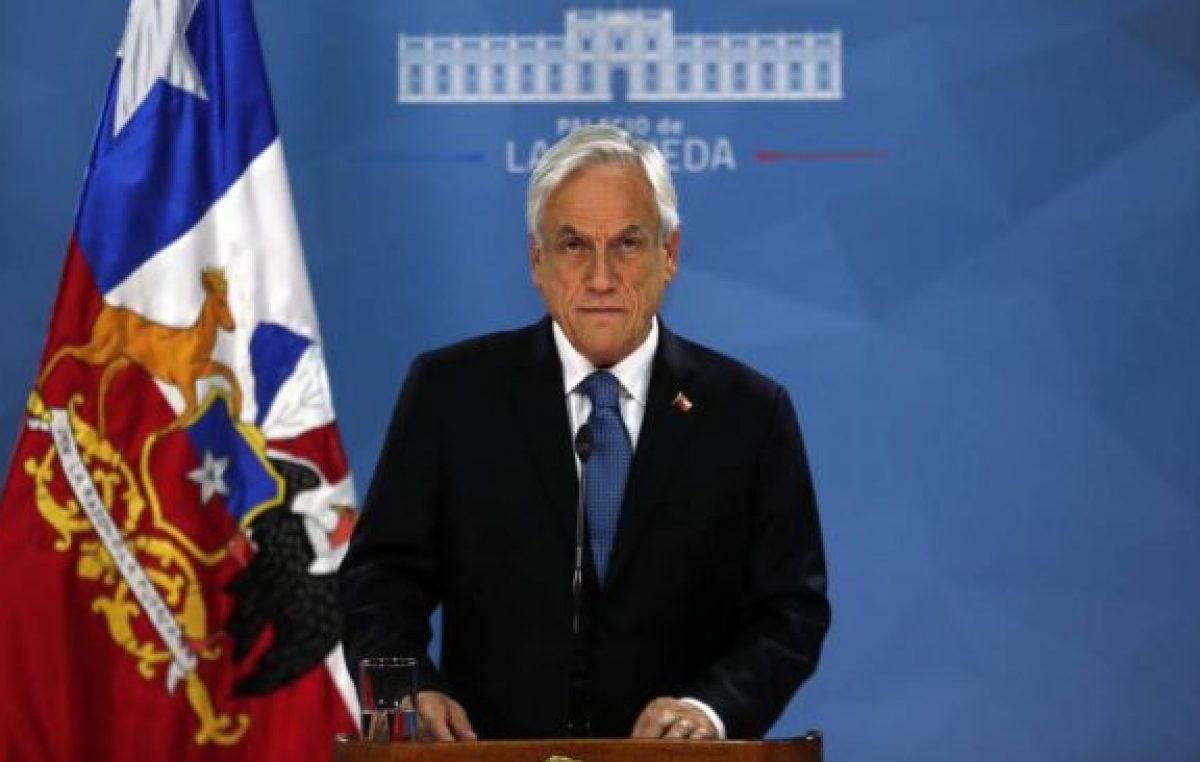 Piñera busca apoyos en el Congreso para aplazar las elecciones a mayo