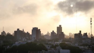 Rosario nuevamente sufre el humo del fuego en las islas