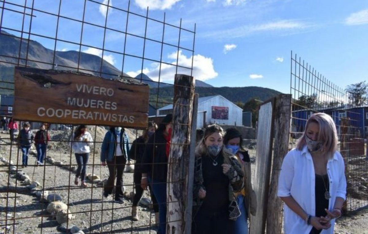 Ushuaia: La Secretaria de la Mujer del municipio visitó la Cooperativa conformada por Mujeres en la ciudad