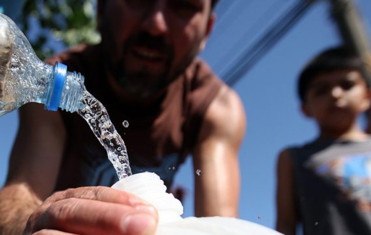 Uno de cada siete porteños «no accede formalmente al agua potable»