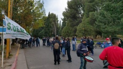 Centenario: municipales reclaman una nueva propuesta salarial