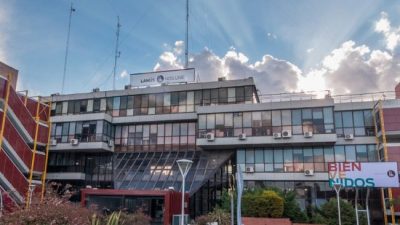 MUNICIPALES DE LANÚS ACORDARON UN AUMENTO DE HASTA EL 32%