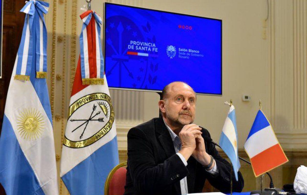 Santa Fe: El Gobernador se distanció de propios y ajenos en el Senado santafesino
