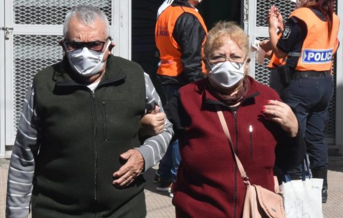 La Caja Municipal de Santa Fe es la responsable por la deuda del Bono de $3.000 a pasivos municipales y comunales