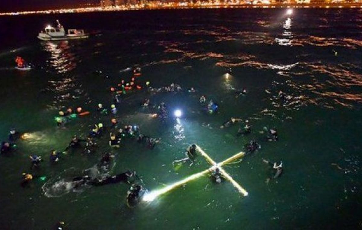 Vuelve a Puerto Madryn el único Vía Crucis submarino del mundo