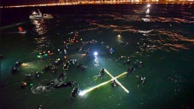 Vuelve a Puerto Madryn el único Vía Crucis submarino del mundo