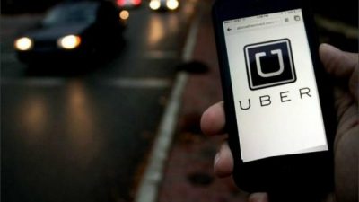 Ante la resistencia de Uber, el municipio rosarino busca frenar judicialmente la aplicación