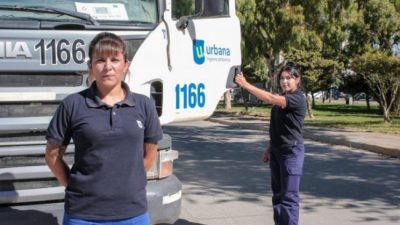 Comodoro: Urbana incorpora a dos mujeres choferes al servicio de recolección
