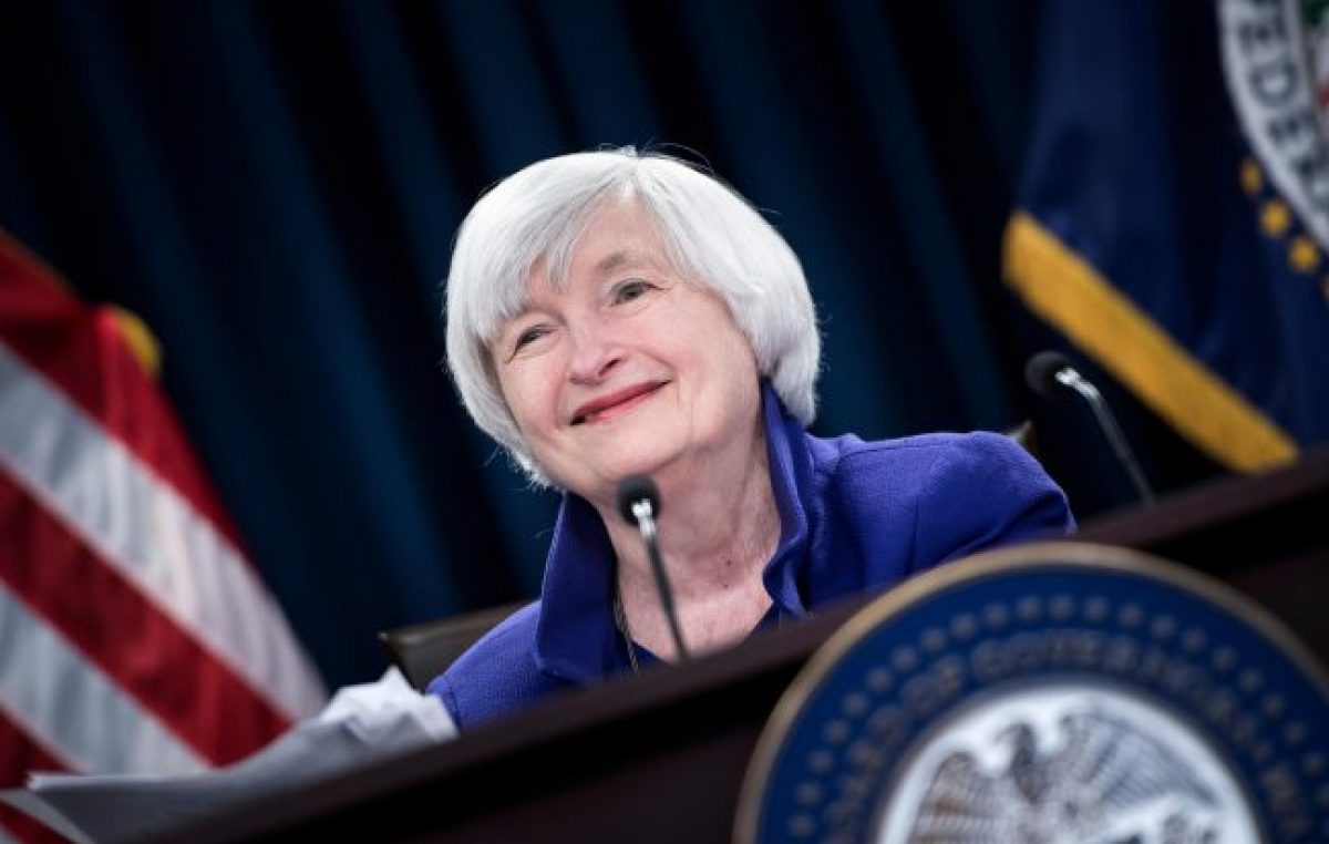 La secretaria del Tesoro de Estados Unidos propone un impuesto global a las corporaciones