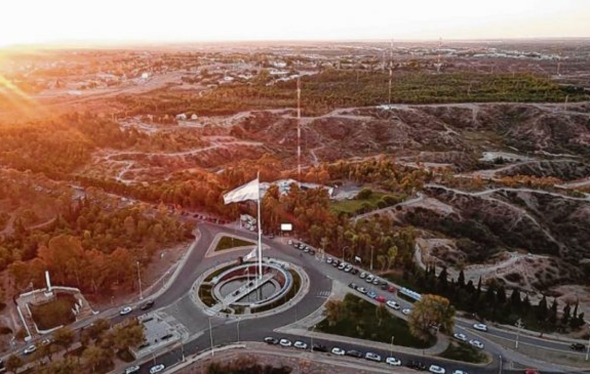 Detectan millonarios beneficios ambientales para las antenas de Parque Norte en Neuquén
