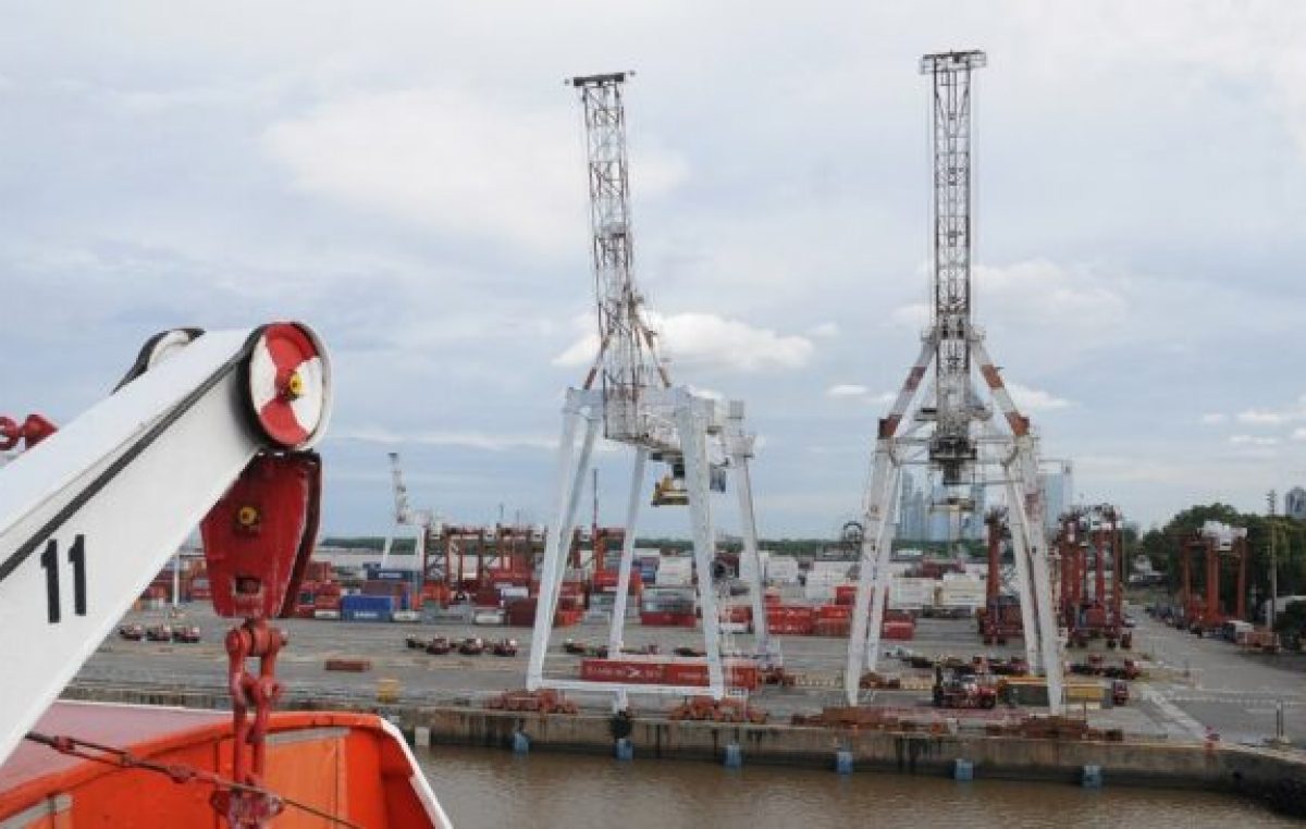 El mayor superávit en nueve meses