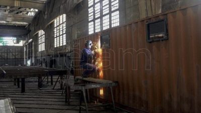 Astillero Río Santiago busca fortalecer el rol de las mujeres en la empresa