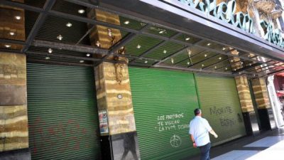 En el rubro hotelero y gastronómico ya quebraron 11.800 establecimientos