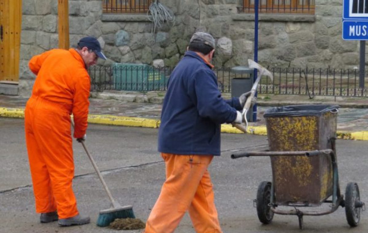 Empleados municipales de Bariloche recibirán 10.000 pesos