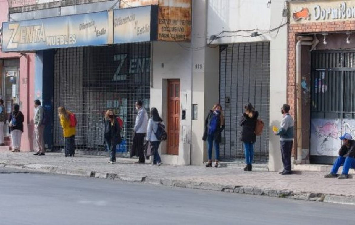 El micro y macro centro salteño quedó con 463 locales vacíos