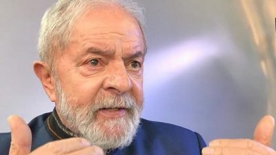 La cuestión central en Brasil: la redemocratización