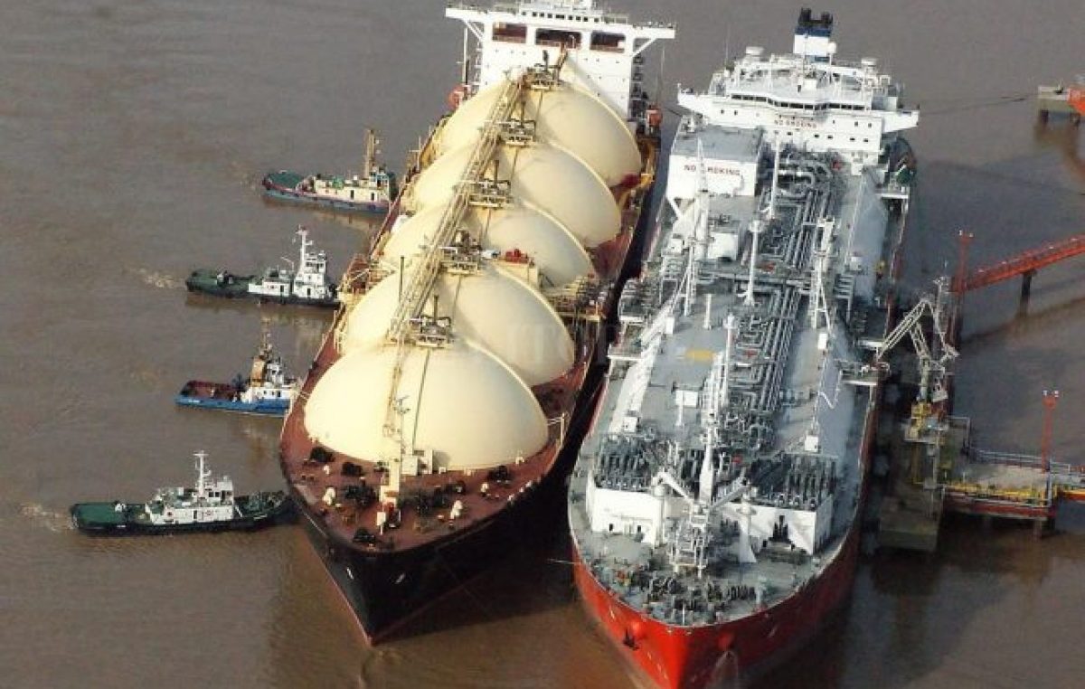 Argentina debe pagar más de U$S 1.300 millones para importar gas