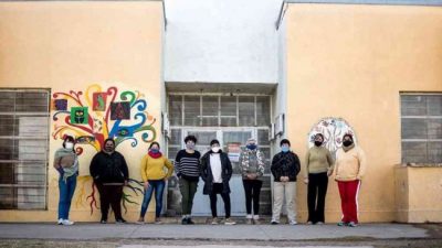 Una cooperativa rafaelina, la primera del país que confecciona los barbijos del Conicet