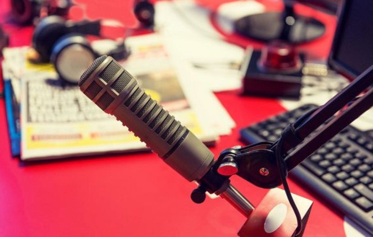 Analizan el aporte educativo de 1000 radios a nivel nacional durante la pandemia